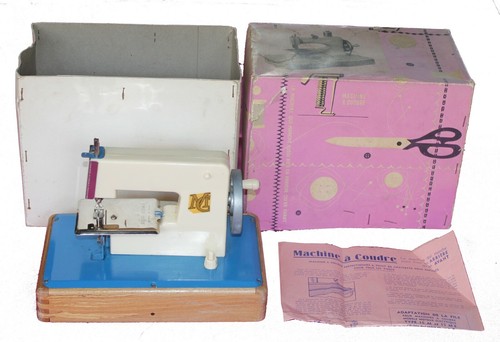 Jouet ancien machine coudre - jouet,