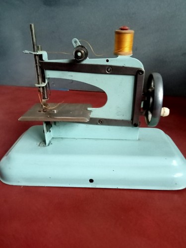 Vintage ancienne machine - machine, a