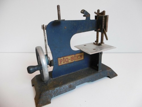 Ancien jouet machine - -,